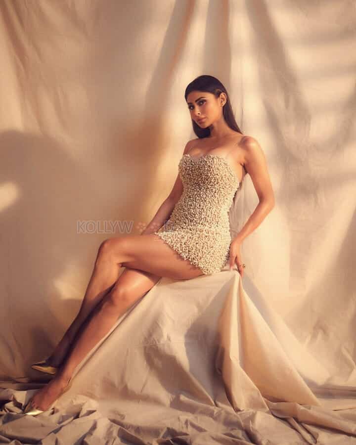 Indian Actress Mouni Roy Sexy Stylish Photoshoot Stills 09