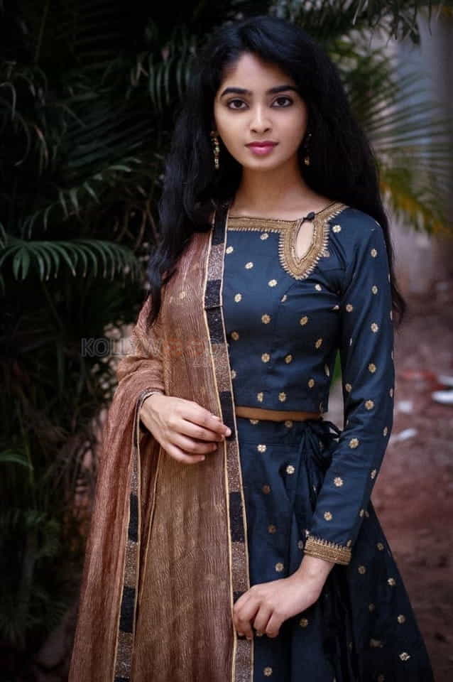 Kadampari Movie Heroine Akila Narayanan Photos