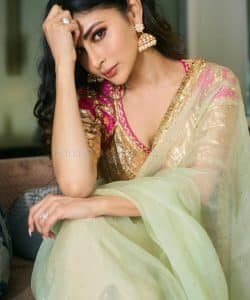Mouni Roy