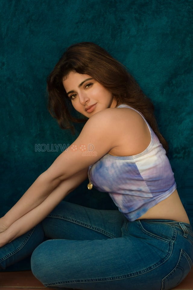 Monsoon Mangoes Iswarya Menon Photoshoot Stills