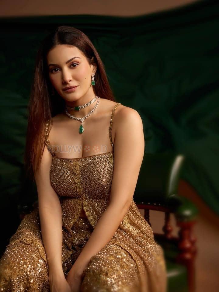 Mumbai Actress Amyra Dastur in a Golden Full Sleeved Blouse and Skirt Photos 08