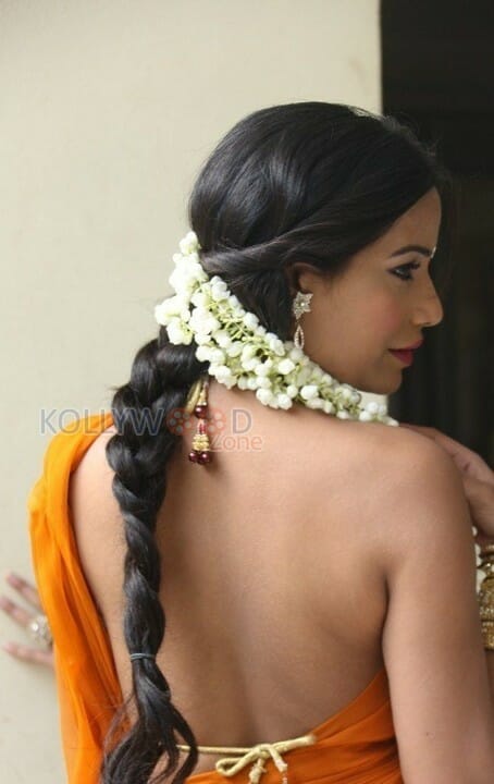 Poonam Pandey Latest Photos