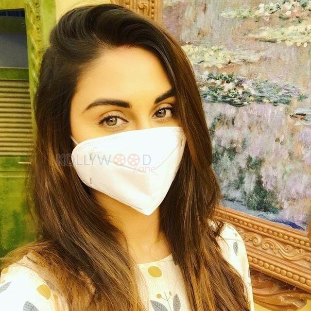 Tv Actress Krystle D Souza Photos