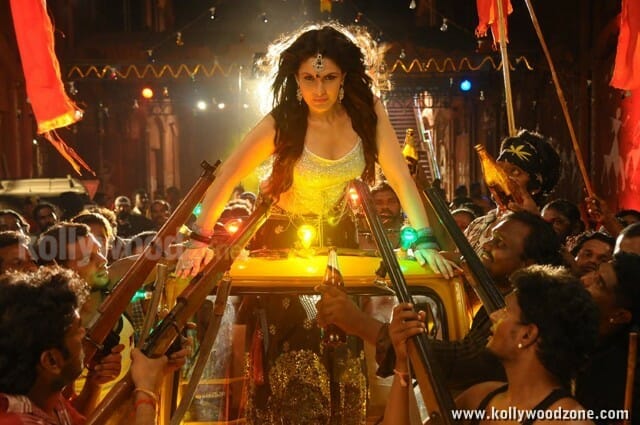 Zarine Khan Naan Rajavaga Pogiren Movie Item Song Pictures