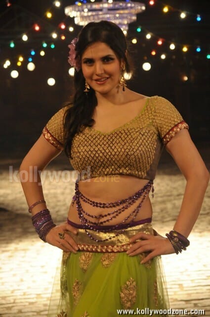 Zarine Khan Naan Rajavaga Pogiren Movie Item Song Pictures