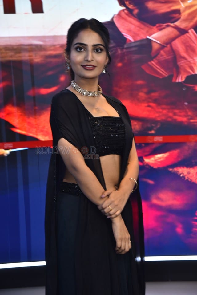Actress Ananya Nagalla at Pottel Teaser Launch Pictures 06