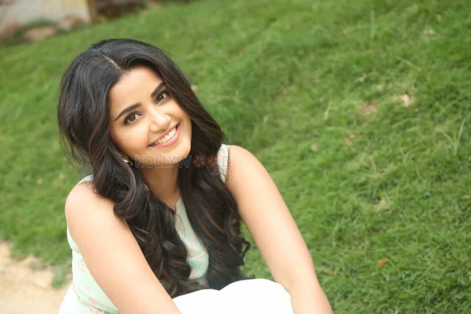 Actress Anupama Parameswaran New Photo Shoot Pictures