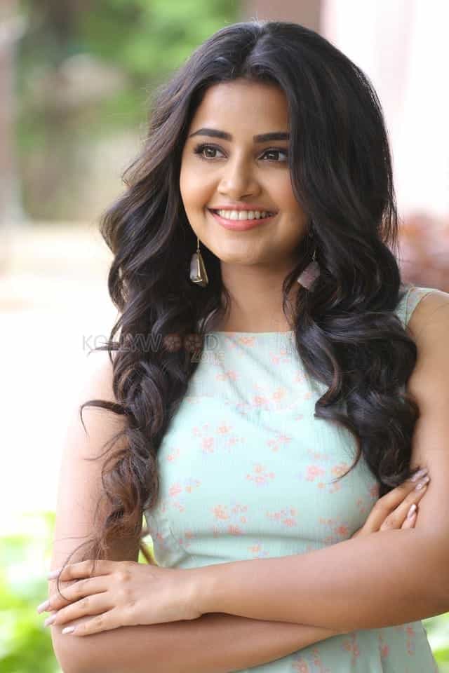 Actress Anupama Parameswaran New Photo Shoot Pictures