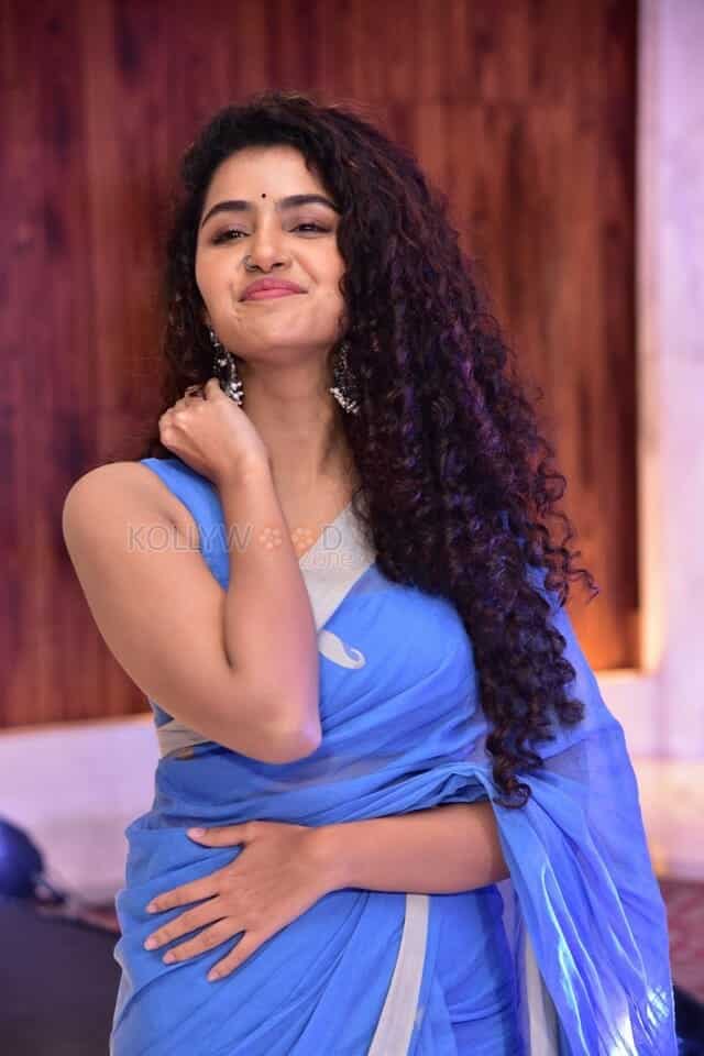 Actress Anupama Parameswaran at 18 Pages Movie Song Launch Photos 05