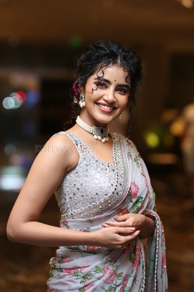 Actress Anupama Parameswaran at Eagle Movie Pre Release Event Photos 02