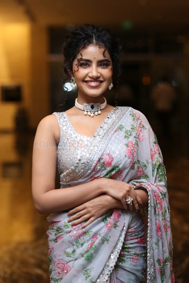 Actress Anupama Parameswaran at Eagle Movie Pre Release Event Photos 07