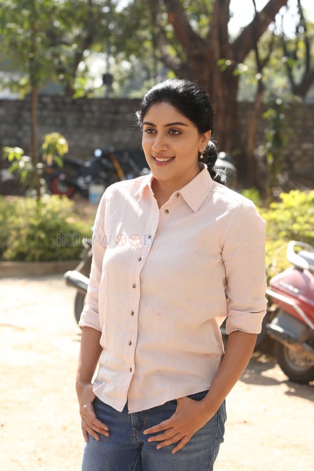 Actress Dhanya Balakrishna at Hathya Pre Release Event Pictures 26