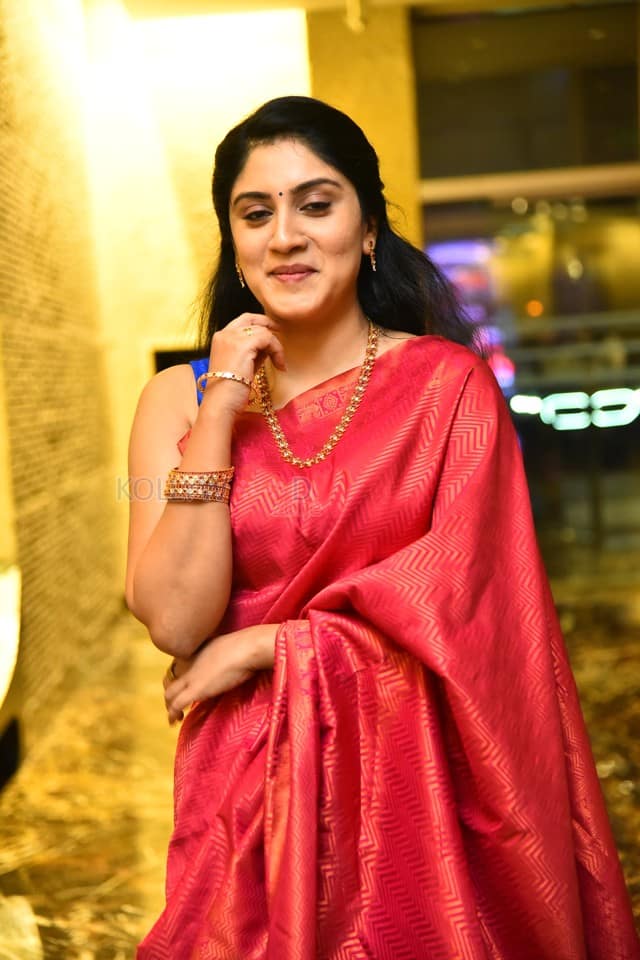Actress Dhanya Balakrishna at The 100 Movie Pre Release Event Photos 12