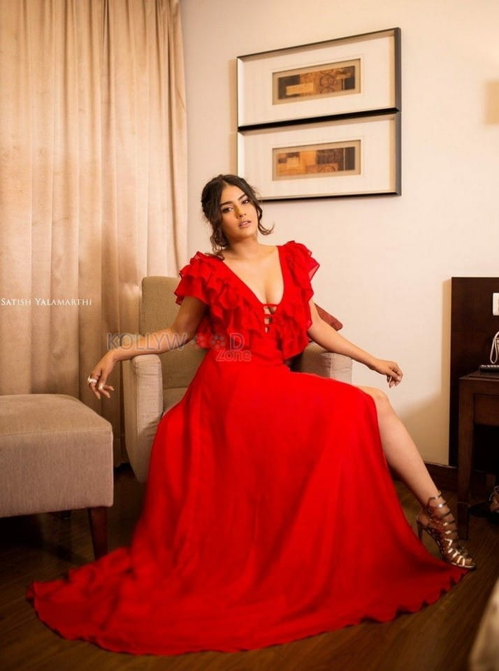 Actress Kavya Thapar Red Hot Dress Photos