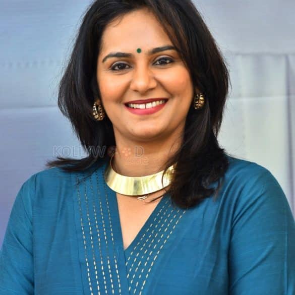 Lakshmi Priyaa Chandramouli