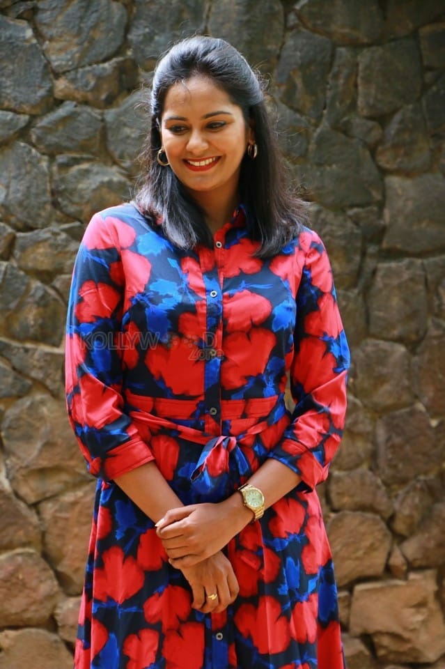 Actress Lakshmi Priyaa Photos