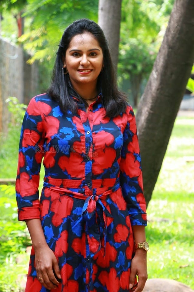 Actress Lakshmi Priyaa Photos