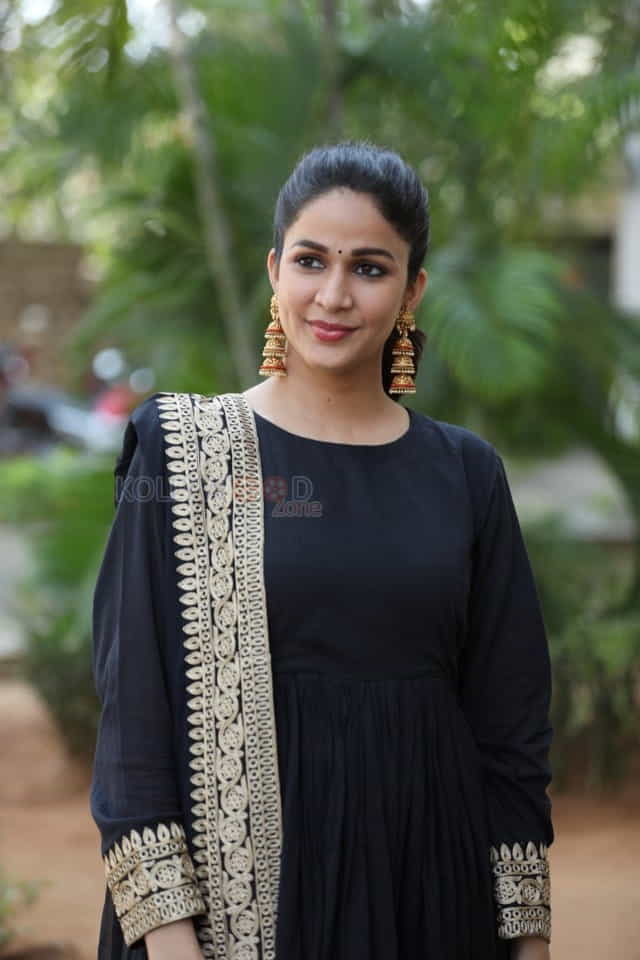 Actress Lavanya Tripathi at Chaavu Kaburu Challaga Movie Jukebox Launch Pictures