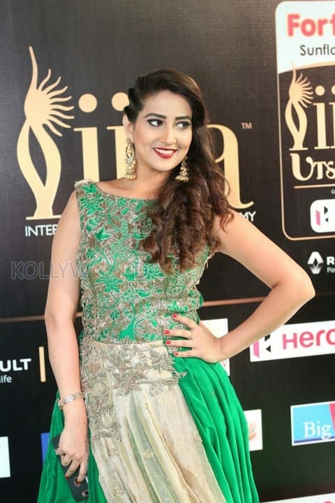 Actress Manjusha At Iifa Utsavam Event Pictures