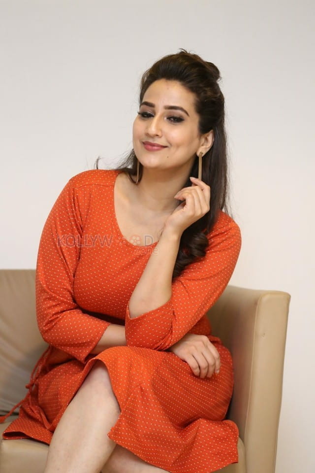 Actress Manjusha At Kaasi Pre release Event Photos