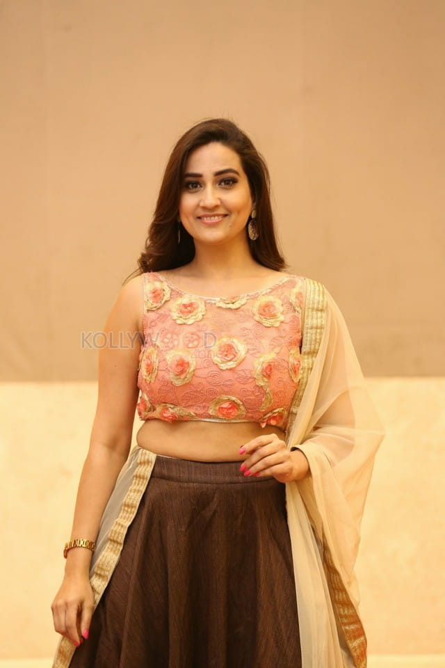 Actress Manjusha At Kavacham Trailer Launch Photos