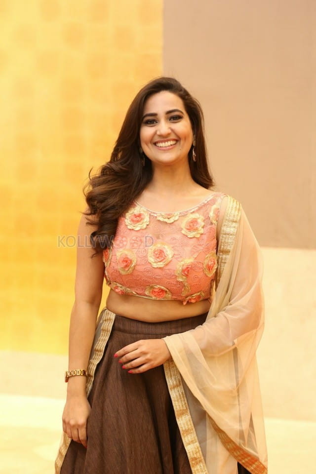 Actress Manjusha At Kavacham Trailer Launch Photos