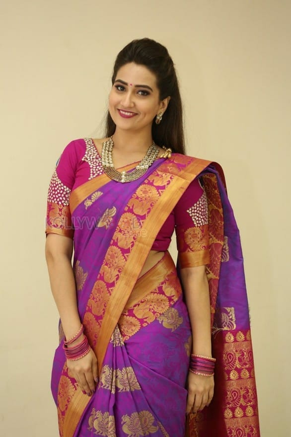 Actress Manjusha Traditional Saree Photos