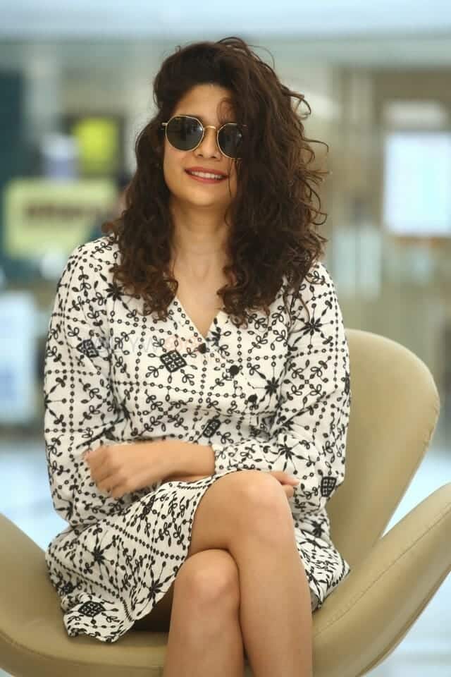 Actress Mithila Palkar at Ori Devuda Movie Success Meet Photos 10