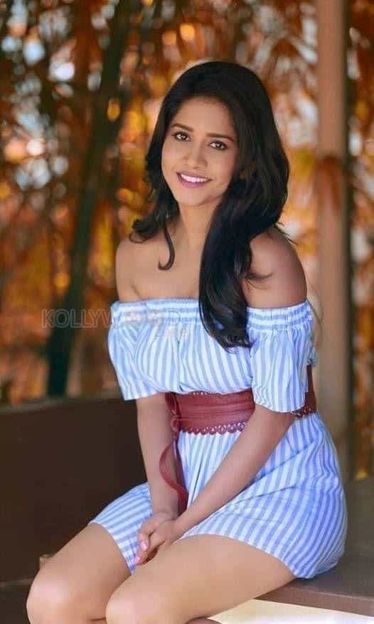 Actress Nabha Natesh Photoshoot Pictures
