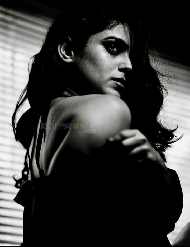Actress Naina Ganguly Hot Photoshoot Stills