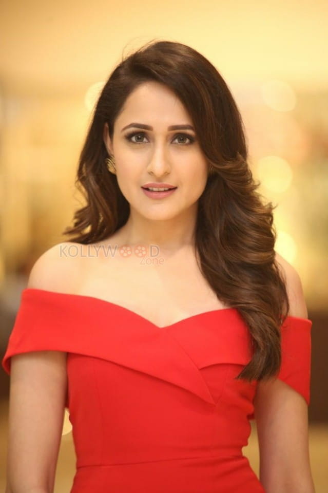 Actress Pragya Jaiswal At Siima Th Edition Curtain Raiser Photos