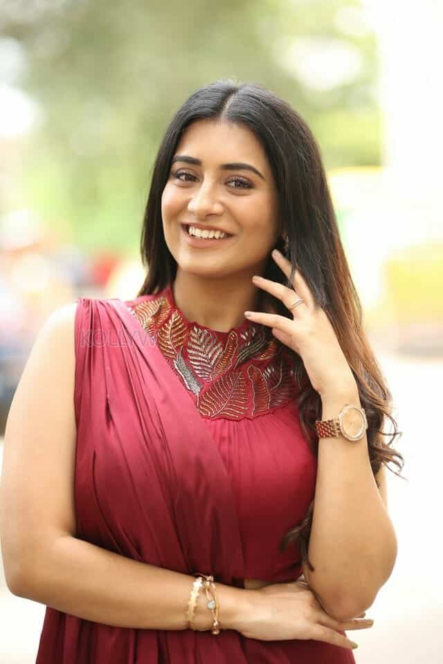 Actress Rashi Singh at Papam Pasivadu Web Series Trailer Launch Photos 07