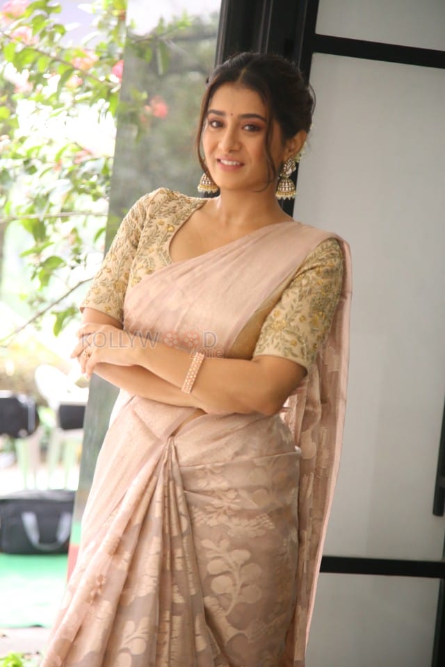 Actress Rashi Singh at Raj Tharun New Movie Launch Photos 50