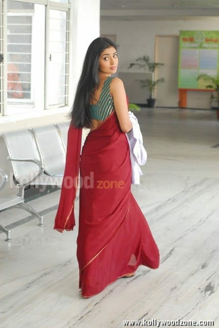 Actress Shriya Saran Sexy Stills