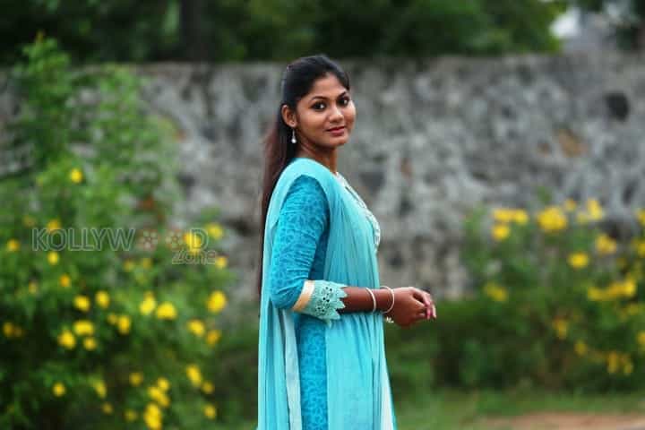 Actress Shruthi Reddy Photoshoot Pictures