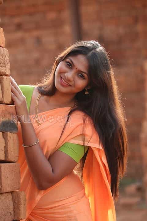Actress Shruthi Reddy Photoshoot Stills