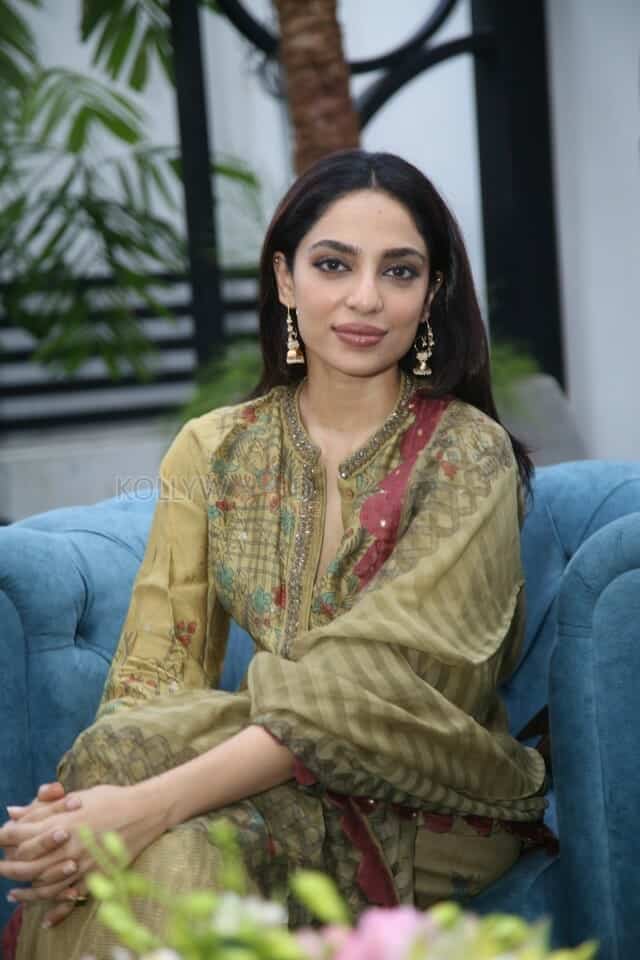 Actress Sobhita Dhulipala Special Chit Chat Interview Pictures 07