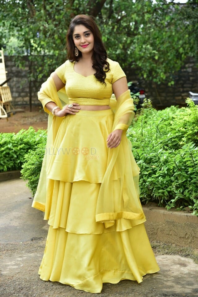 Actress Surabhi at DD Returns Press Meet Pictures 24
