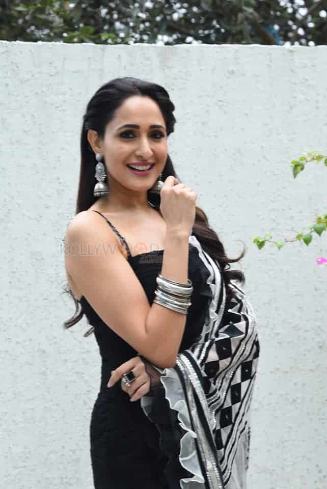 Akhanda Actress Pragya Jaiswal Latest Photoshoot Pictures 06