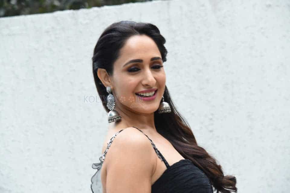 Akhanda Actress Pragya Jaiswal Latest Photoshoot Pictures 24