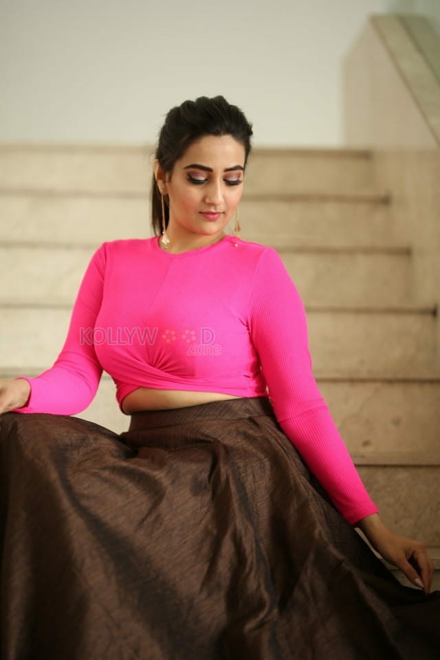 Anchor Manjusha At Ala Vaikunthapurramuloo Thanks Meet Pictures