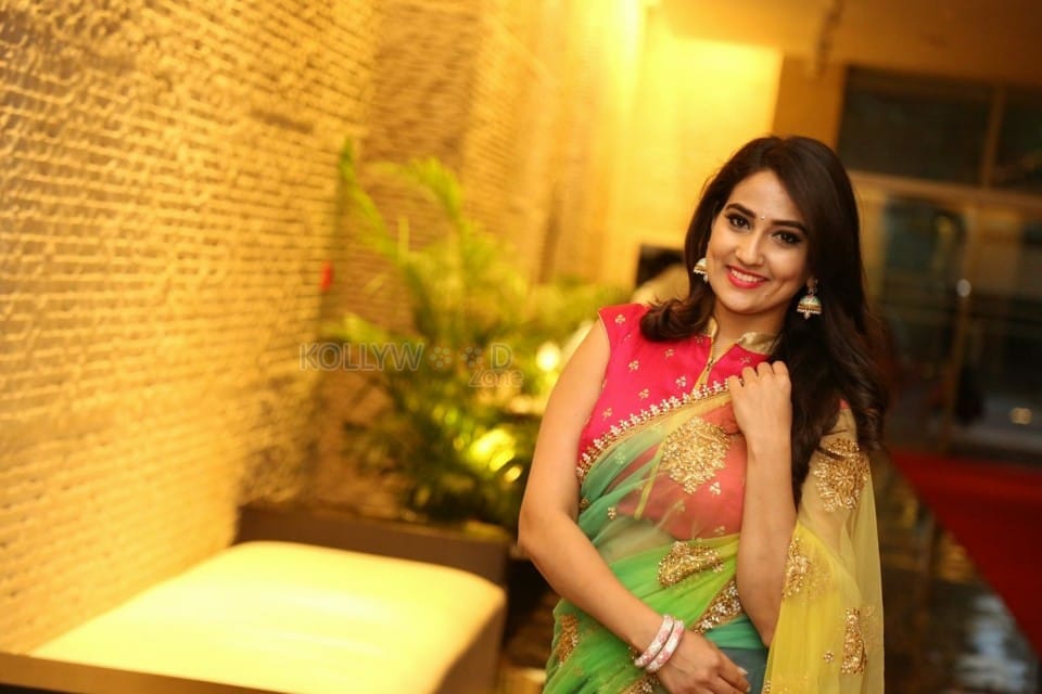 Anchor Manjusha At Ammammagarillu Pre Release Photos