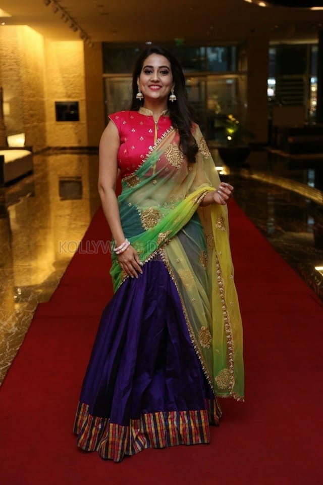 Anchor Manjusha At Ammammagarillu Pre Release Photos