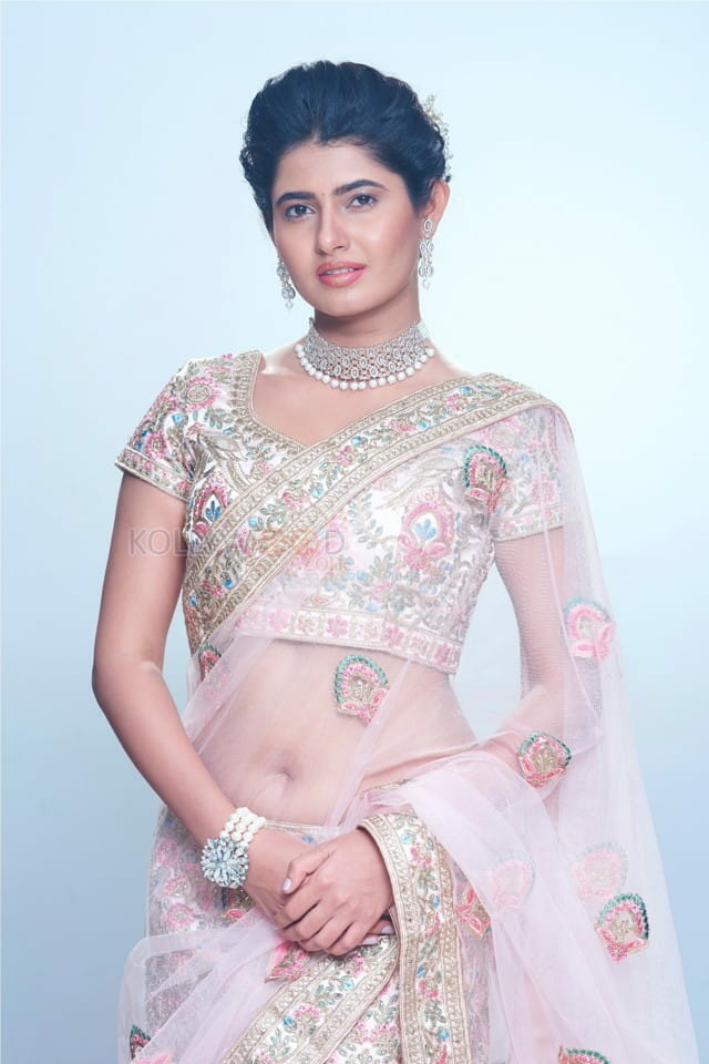 Beautiful Ashima Narwal Photoshoot Stills