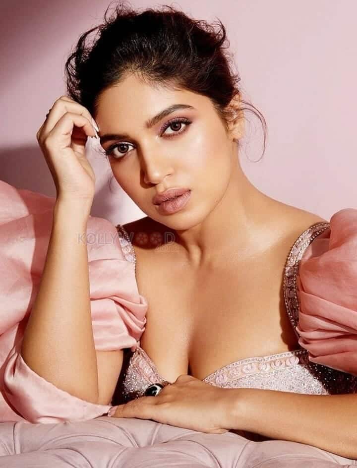 Bhumi Pednekar Stylish Sexy Glam Pictures 06