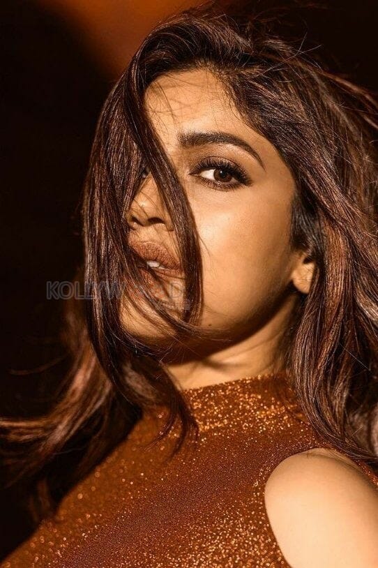 Bhumi Pednekar Sultry in Brown Photos 01