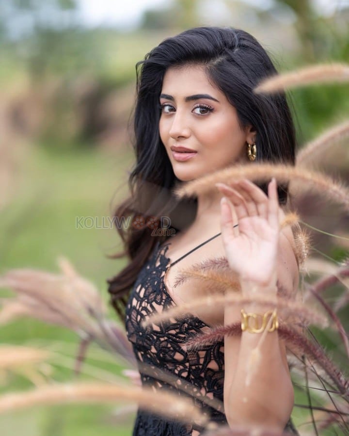 Bold Rashi Singh in a Black Lace Midi Dress with Spaghetti Straps Photos 03