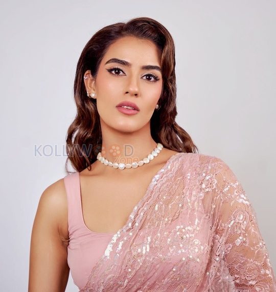 Kavya Thapar