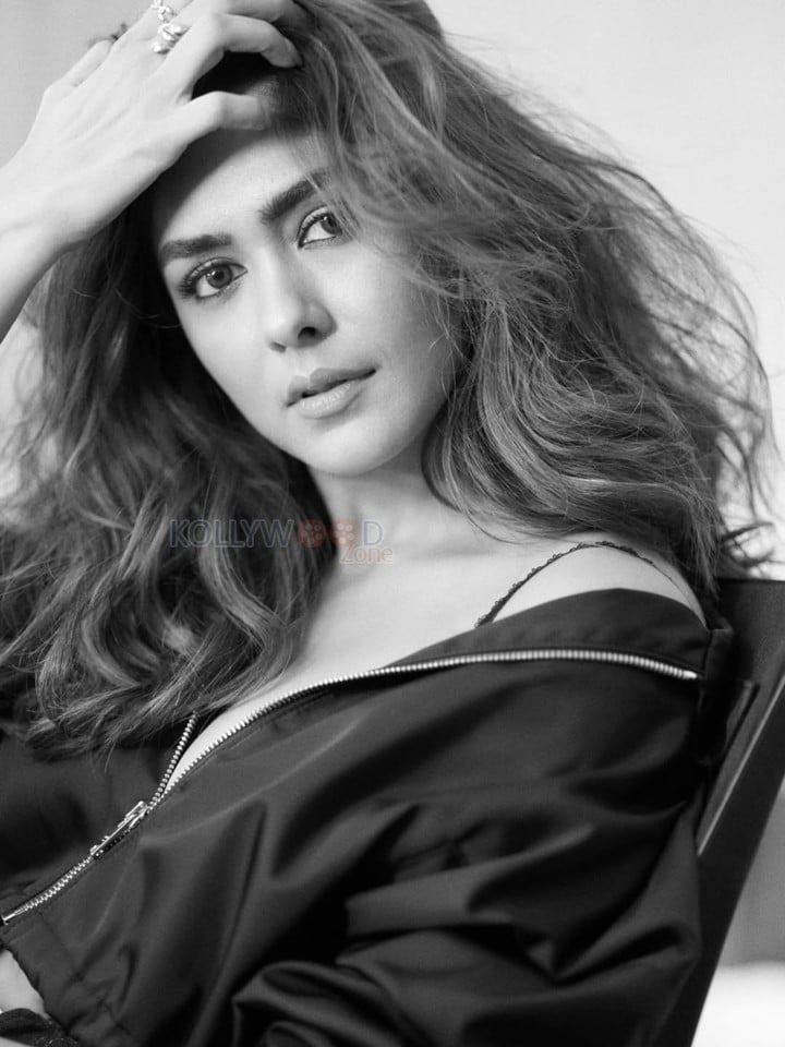 Glamorous and Sexy Mrunal Thakur in a Black Top with High Waisted Jeans Black and White Photos 03