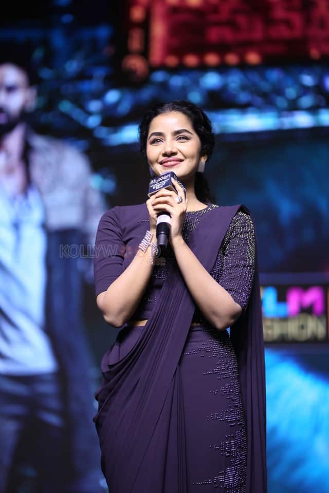 Heroine Anupama Parameswaran at Kishkindhapuri Pre Release Event Photos 05